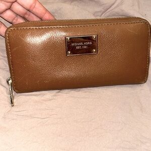 Michael Kors wallet